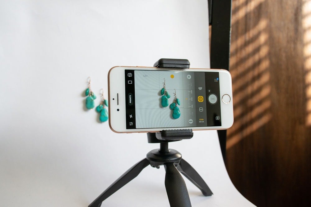 How to Use your Smartphone to Capture High Quality Product Images